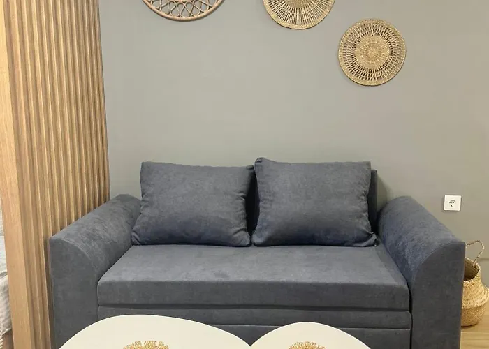 Nest & Rest شقة *